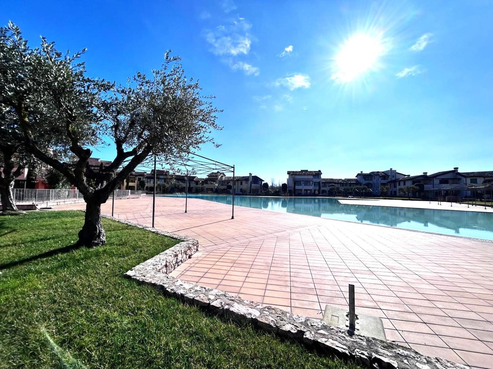 Garda Resort Village 11 Peschiera del Garda Exterior foto